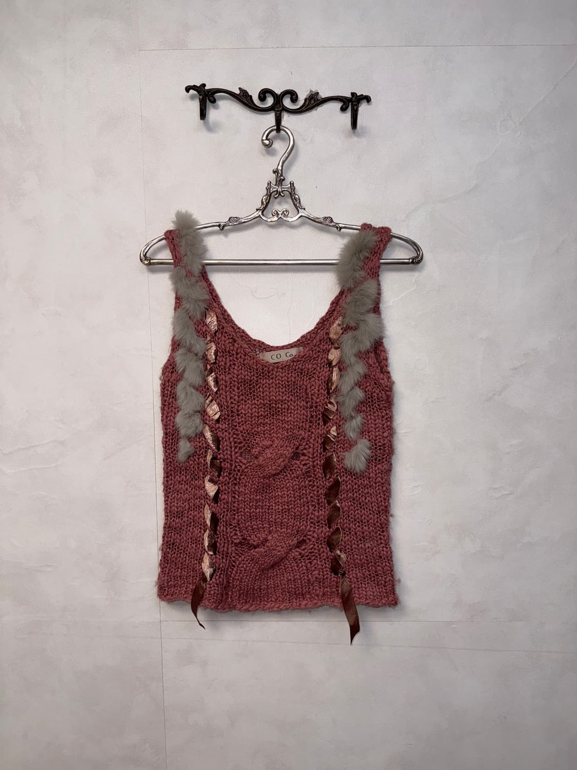 Indi pink rabbit fur trimming wool 슬리브리스 상품이미지4