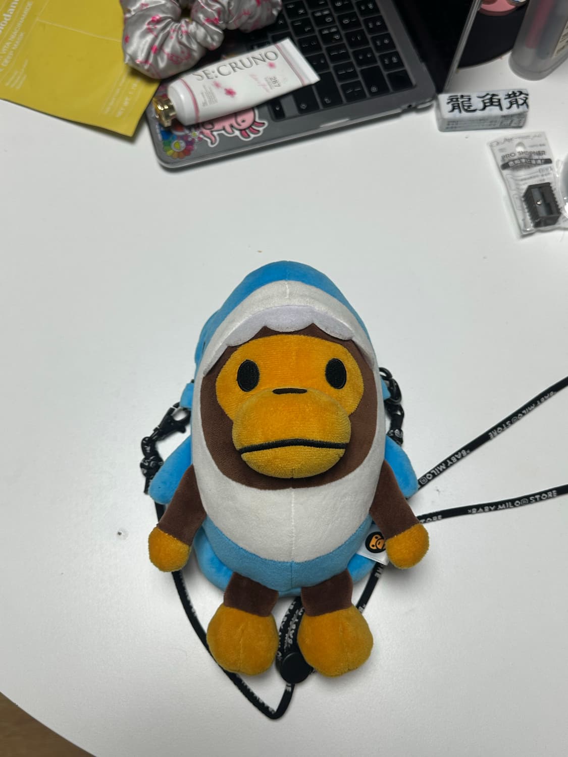 마일로 샤크 모바일 백 상품이미지1