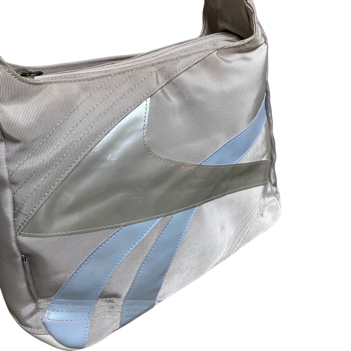 Reebok gray satin shoulder bag 상품이미지4