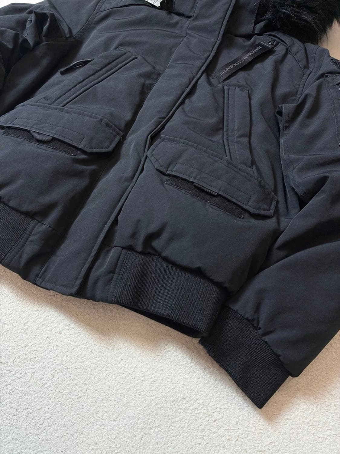 내셔널지오그래픽 20ss 덕다운 타루가 퍼 트리밍 숏 패딩 PN7316 상품이미지4