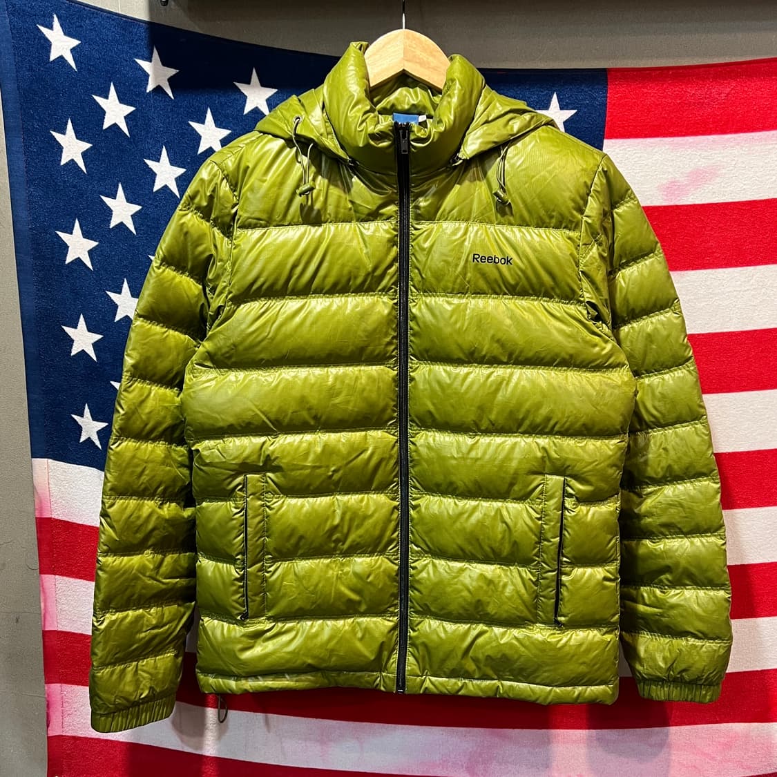 리복 구스다운 경량 패딩 상품이미지1