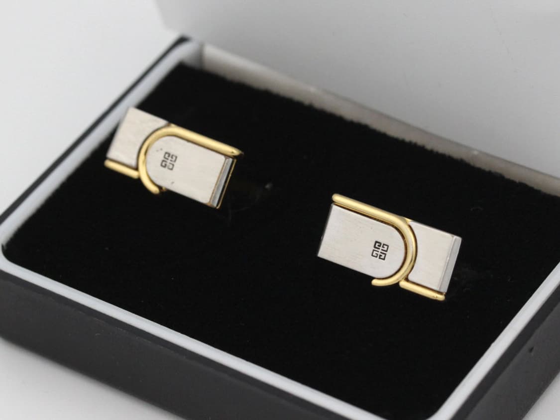 지방시 B+등급 남자 명품 커프스 상품이미지1