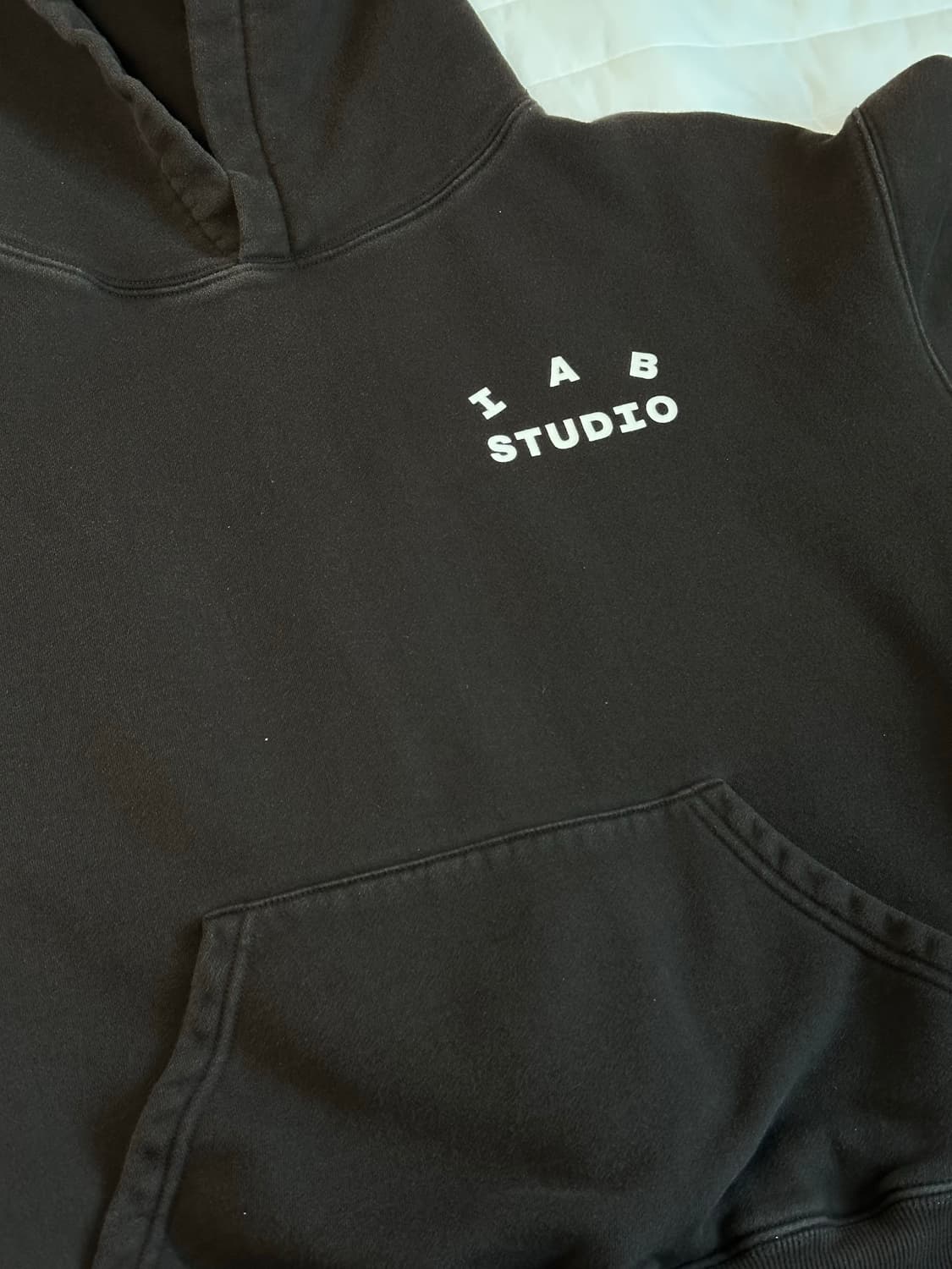 아이앱 스튜디오 브라운 후드티 M (정품 상품이미지2