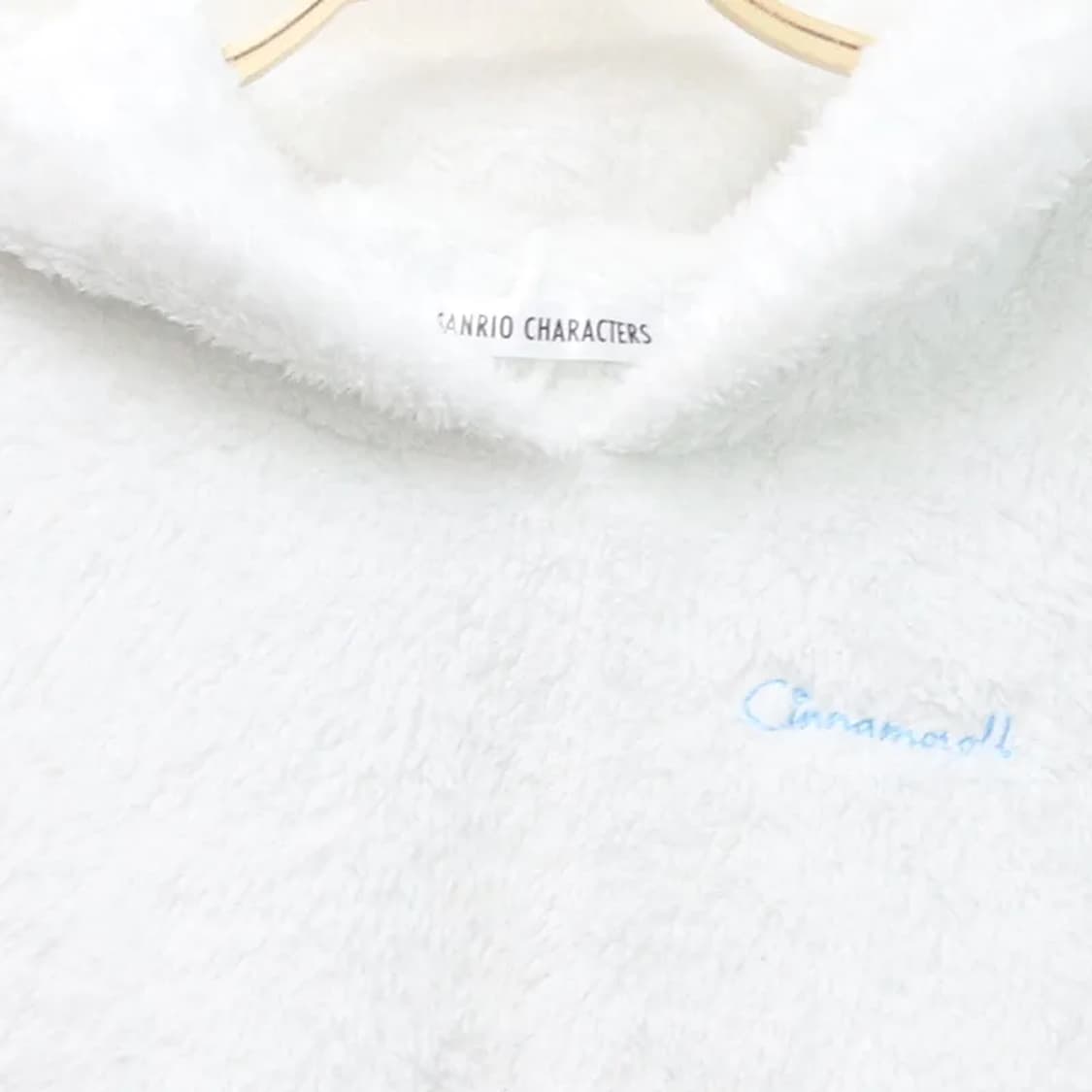 시나모롤  화이트 후리스 후 60540 상품이미지3