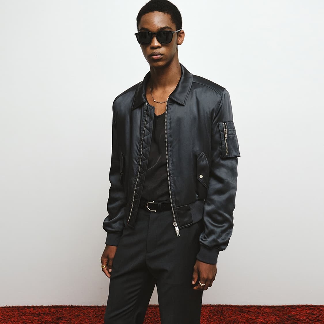 노이어 이핏 콜라보 글로시드 크롭 자켓 상품이미지1