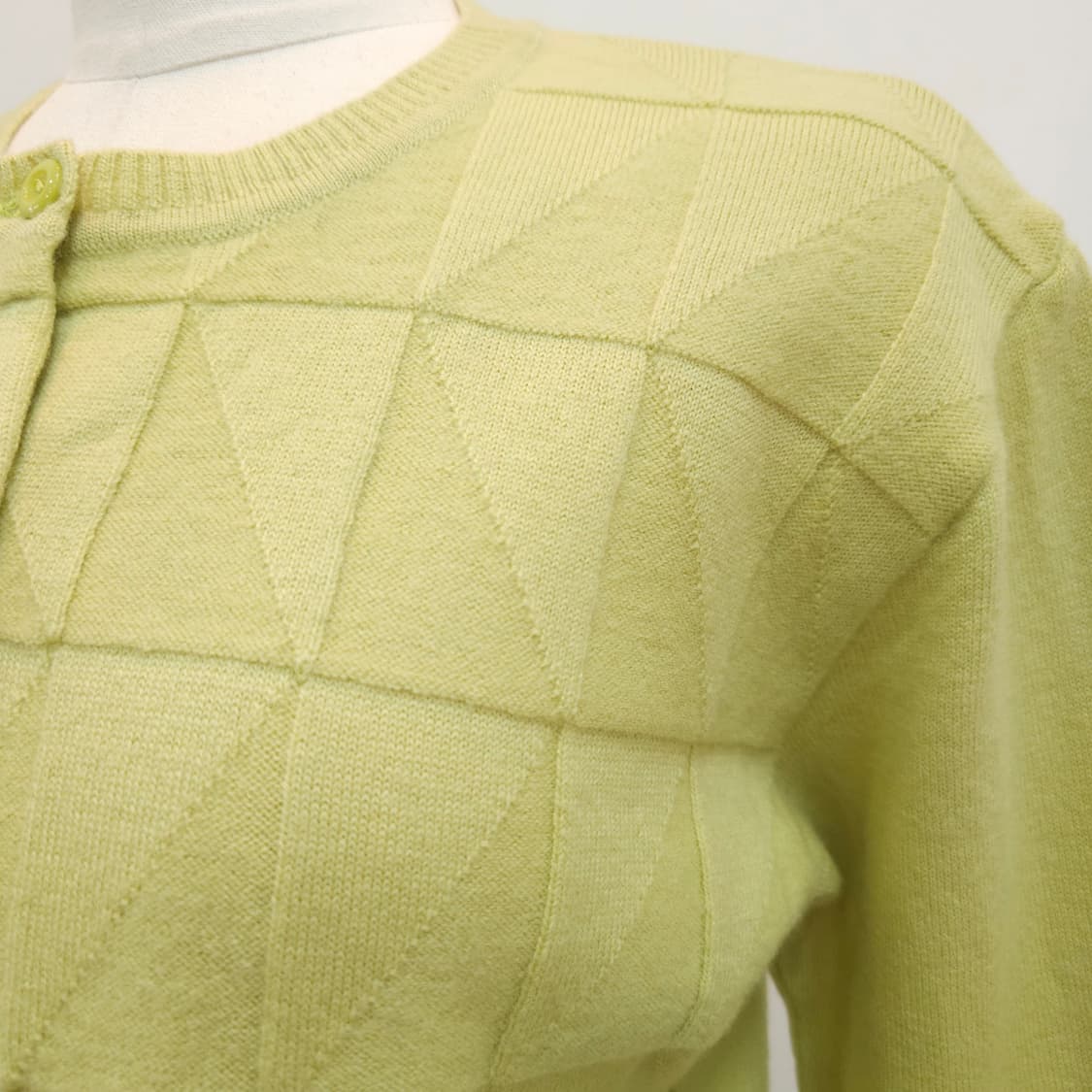 울100% 입체패턴 라임 니트 가디건  상품이미지4