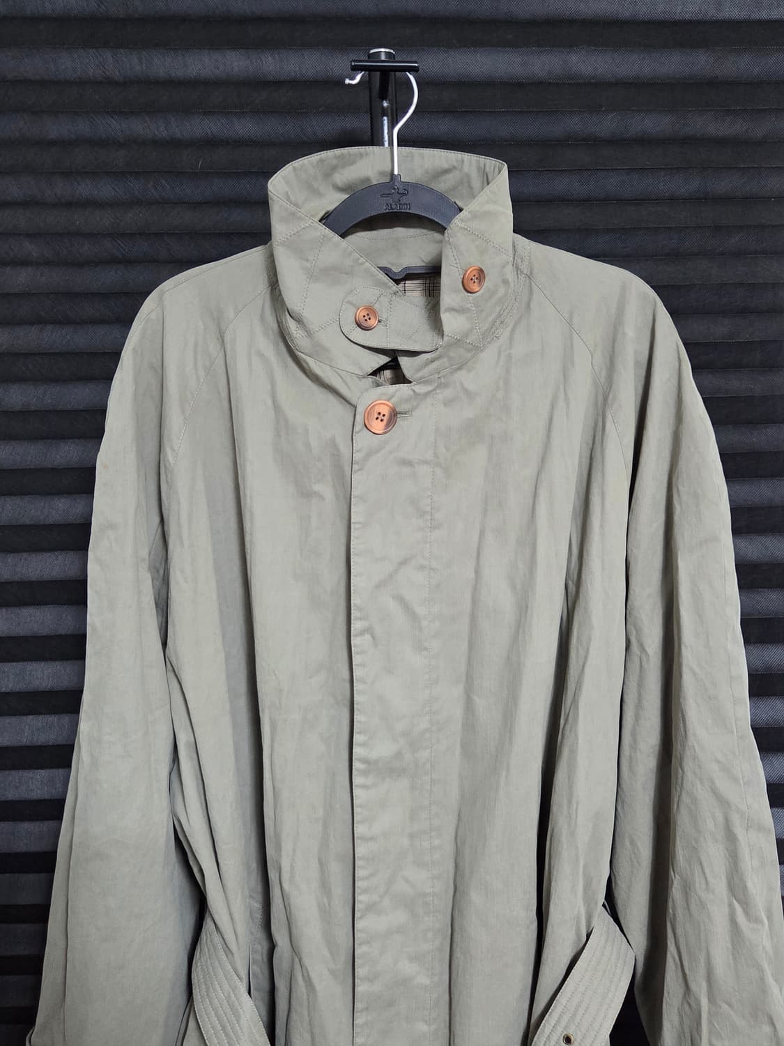 (정품) [조르지오 아르마니] 르 꼴레지오니 트렌치 코트 판매합니다. 상품이미지2