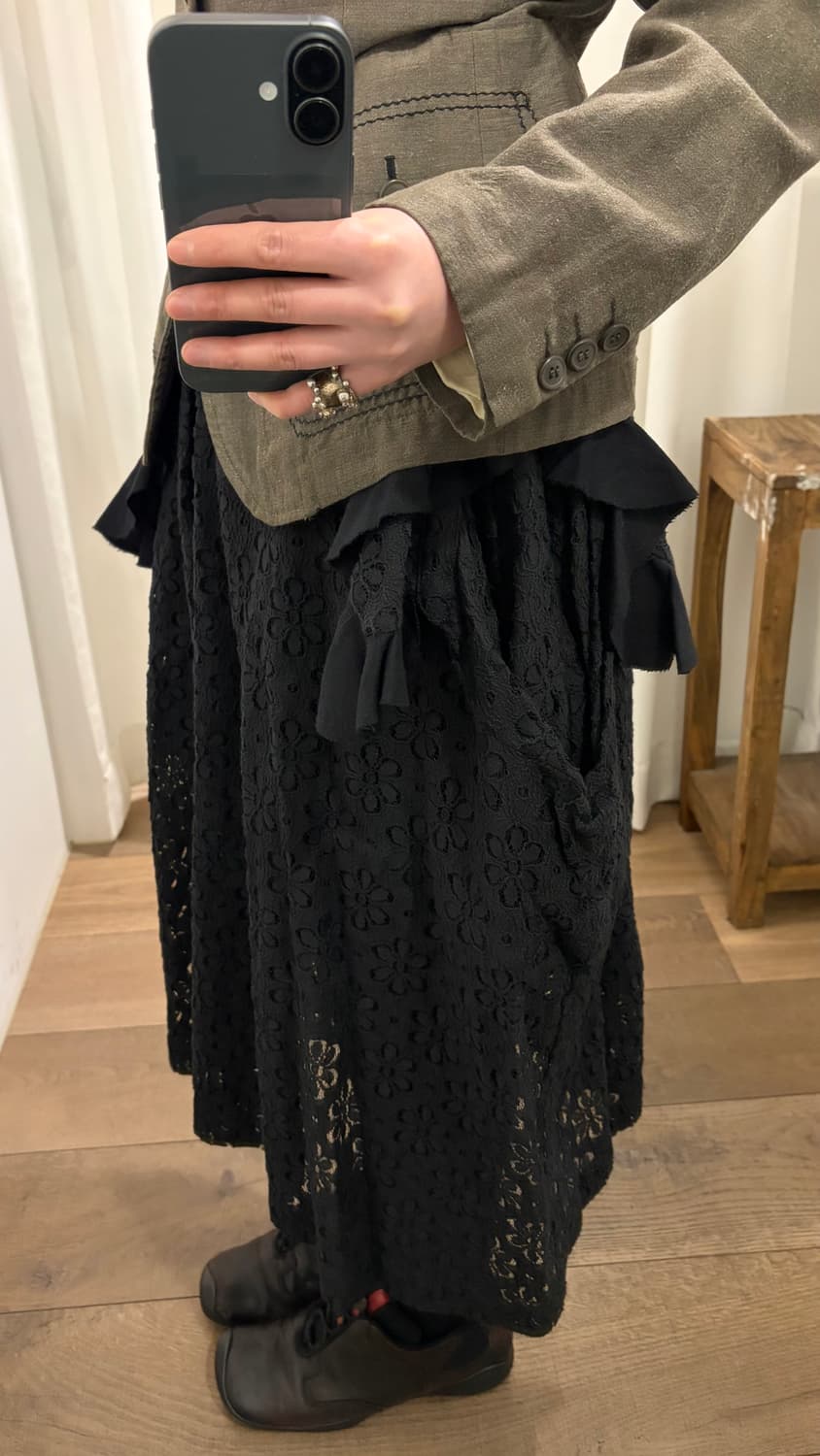 Floral Punching Ruffle Pocket Skirt 상품이미지4