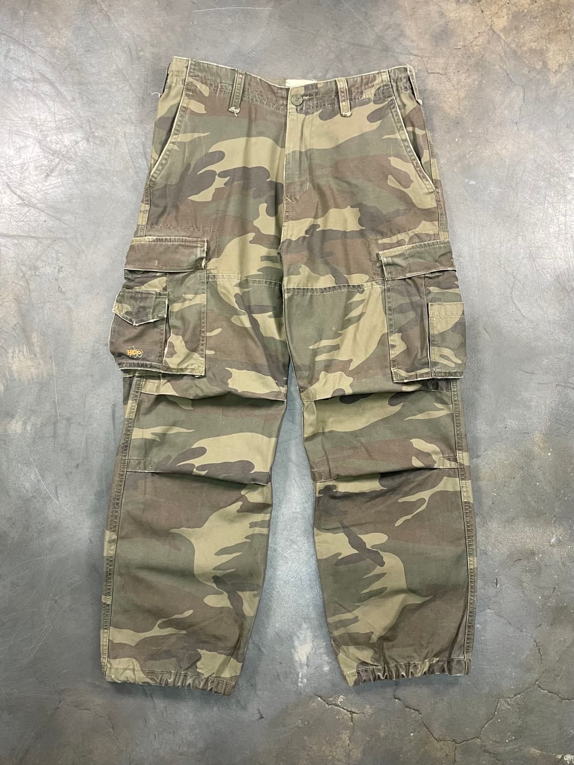 홀리스터 카모 와이드 카고 팬츠 상품이미지1