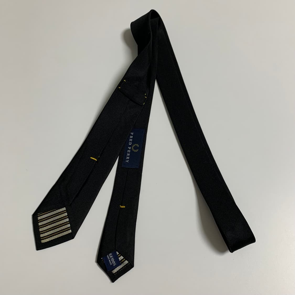 프레드페리(FRED PERRY) 블랙 내로우 슬림넥타이 명품 100실크 상품이미지8