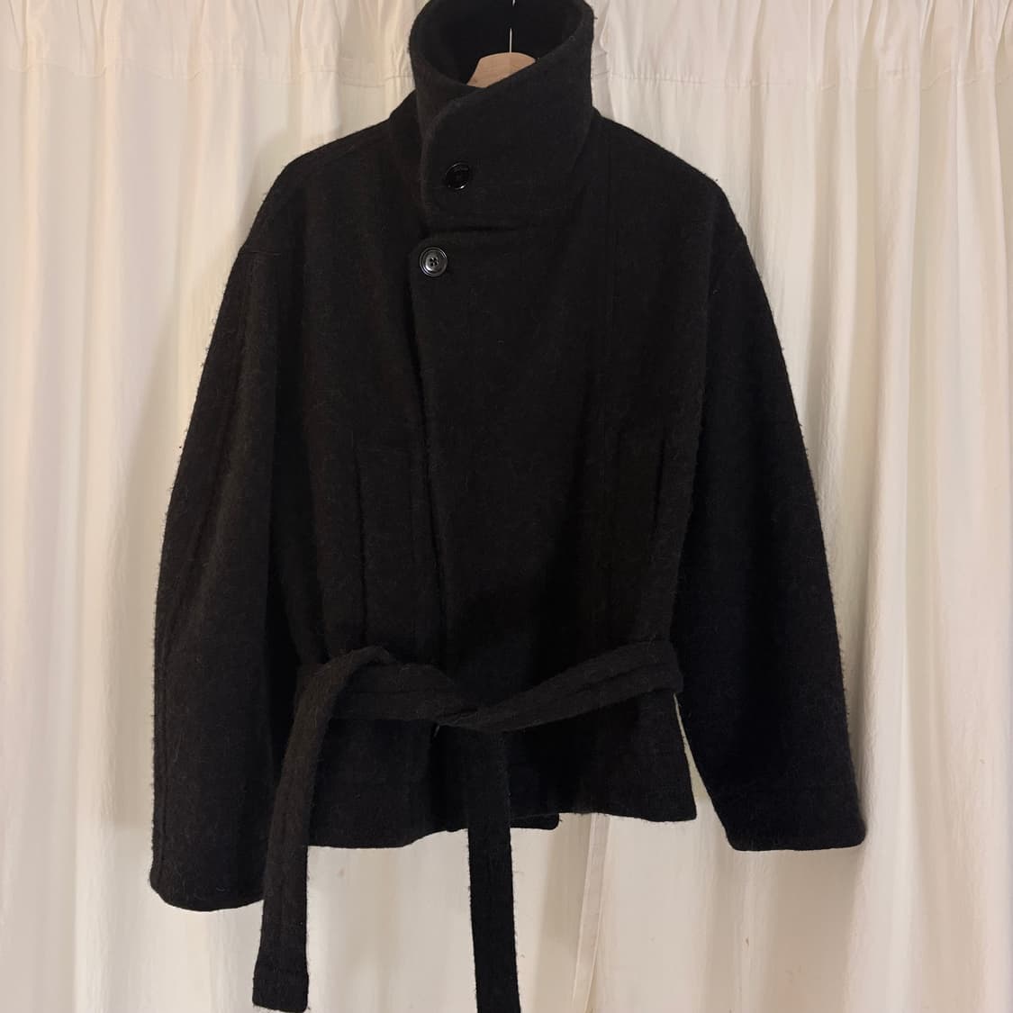 Lemaire 르메르 숏 로브코트 상품이미지2