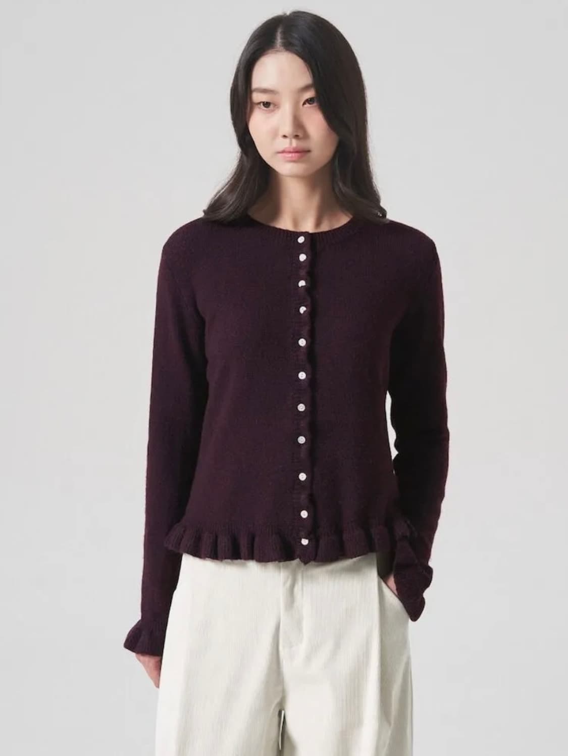 에잇세컨즈 프릴 니트 카디건 와인 상품이미지1