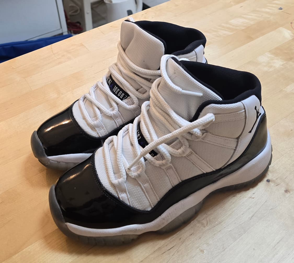 조던 11 콩코드 45 사이즈 240mm 상품이미지1