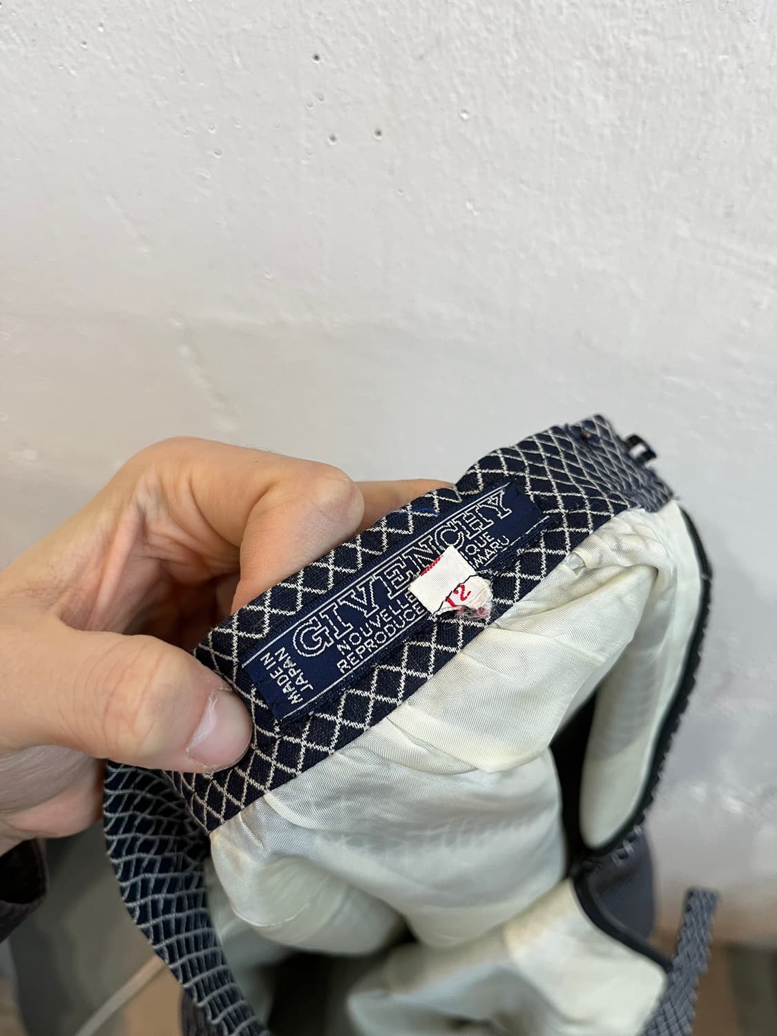 GIVENCHY 지방시 퓨어 실크 스커트 치마 Made in JAPAN 상품이미지2