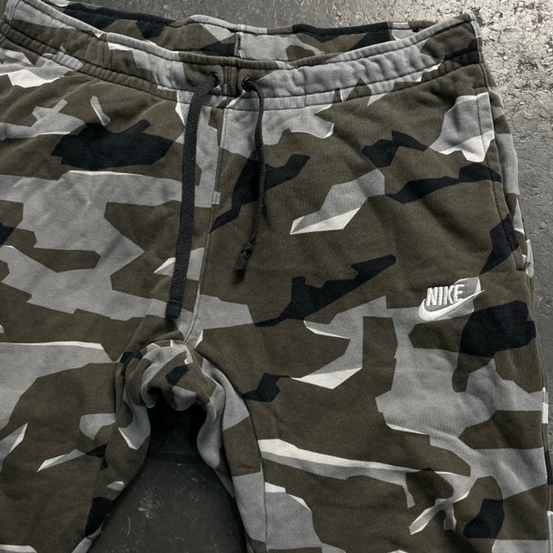 105 나이키 카모 조거팬츠  상품이미지2