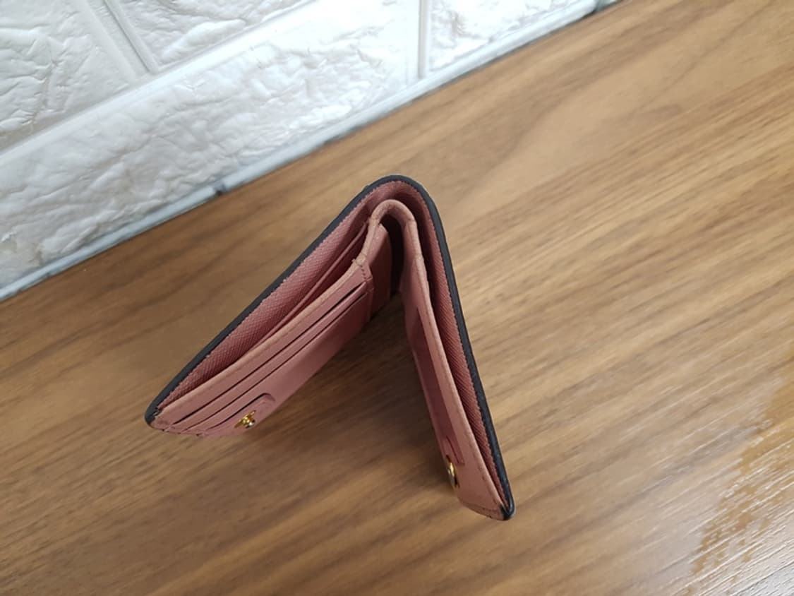 MCM 래빗 지갑 (베이지 비세토스) 상품이미지5