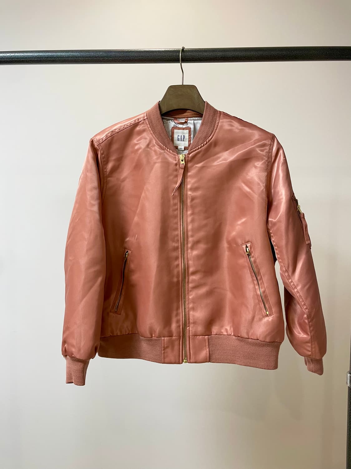 (L) Gap 갭 프리마로프트 핑크 ma1 봄버 자켓 상품이미지1