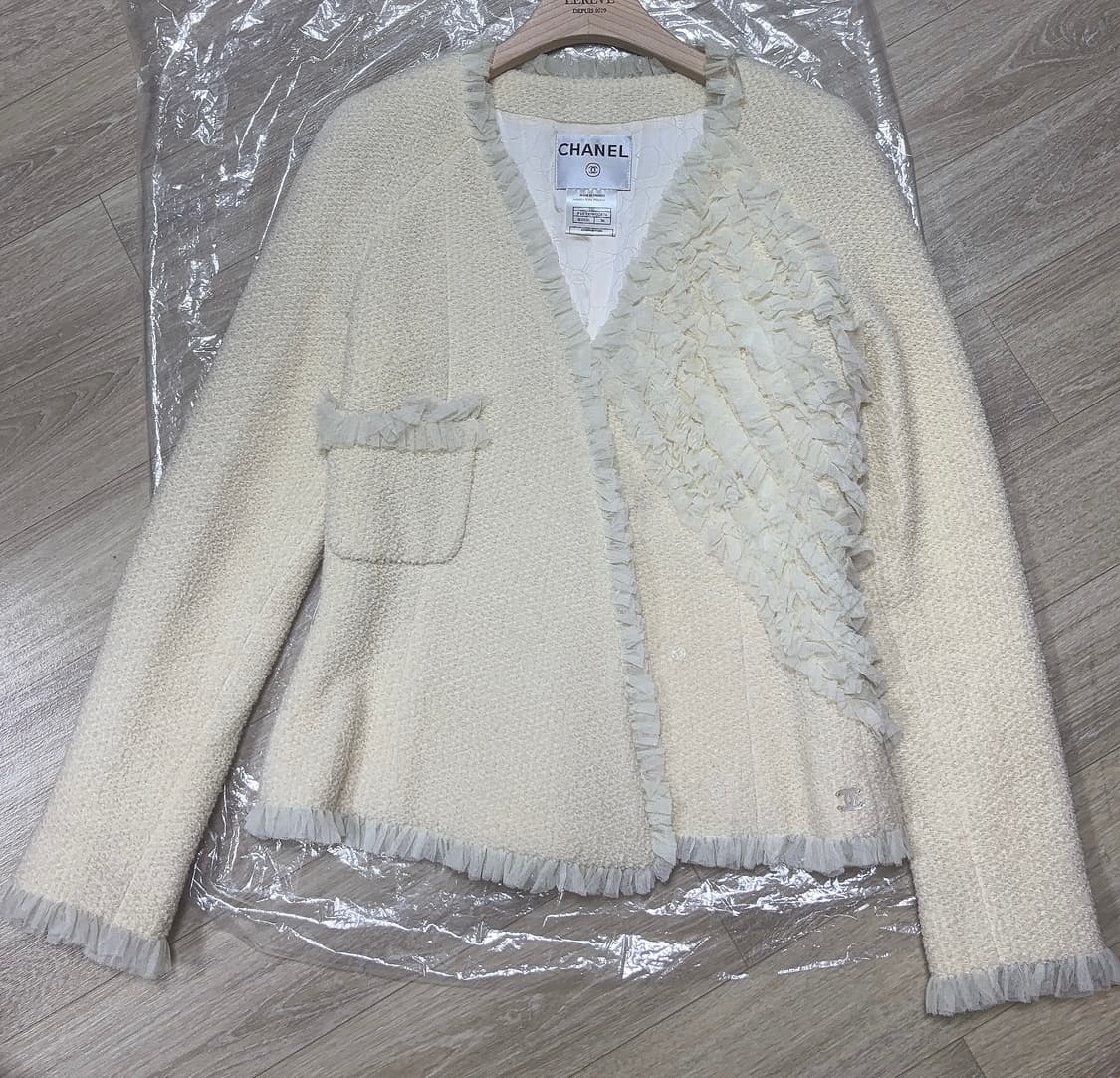 chanel 샤넬 아이보리 트위드 쉬폰 자켓 상품이미지2