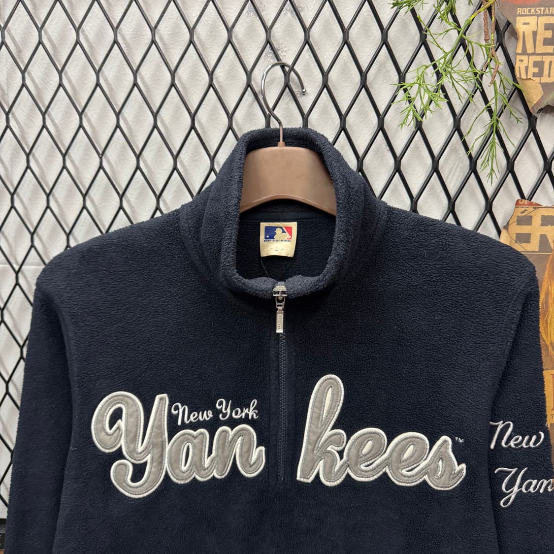 00s MLB X 유니클로 뉴욕 양키스 하프집업 플리스 네이비 상품이미지3