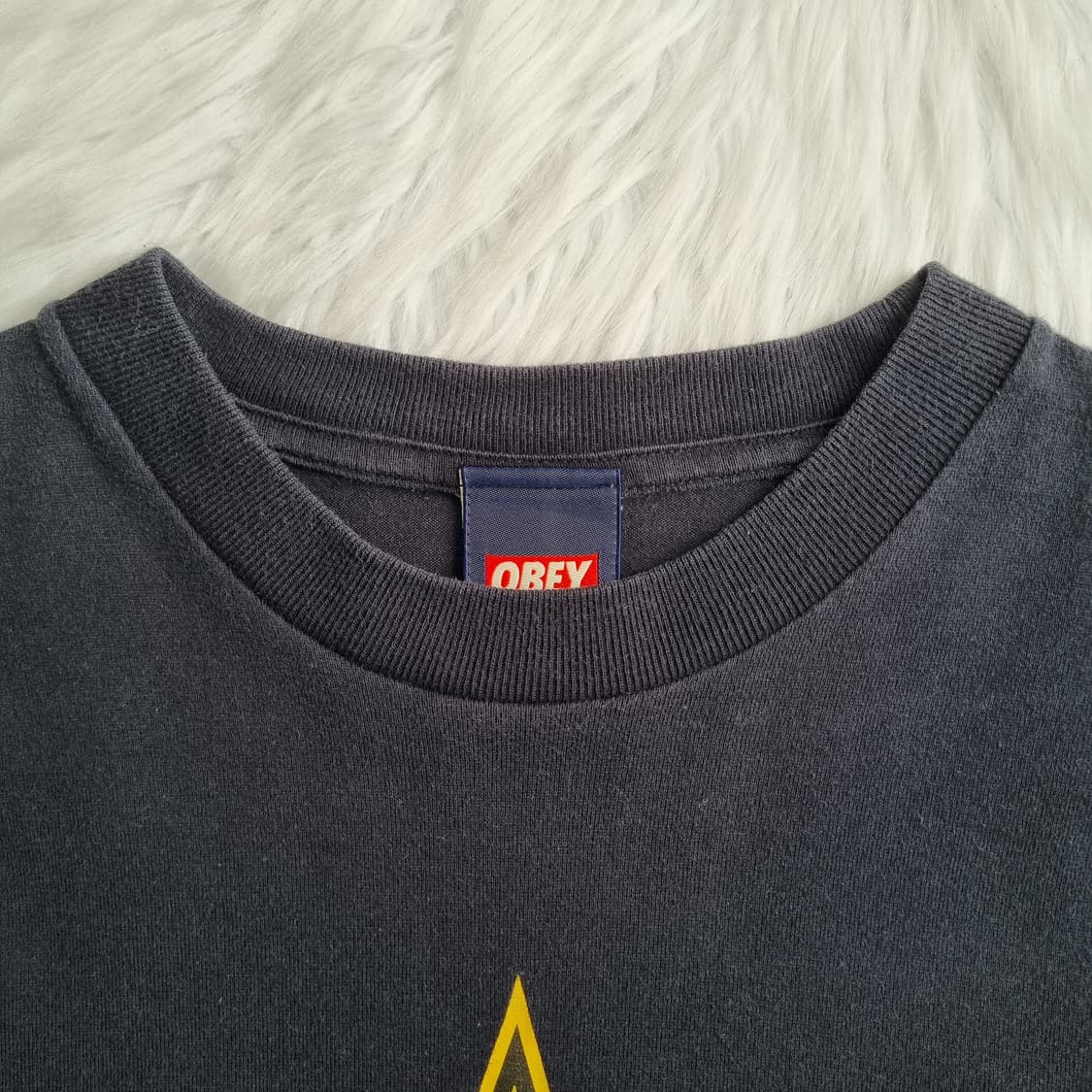 오베이 OBEY 스타 로고 프린트 긴팔 티셔츠 1938 상품이미지3