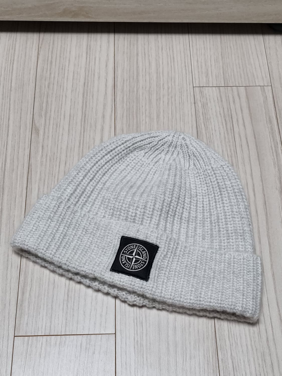 스톤아일랜드 비니 상품이미지1