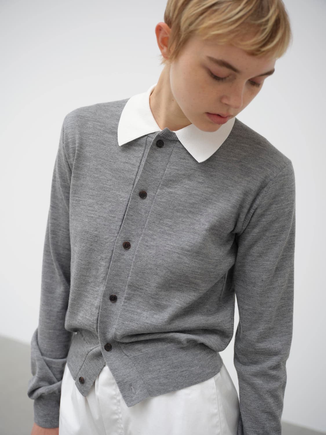 오라리 하드 트위스트 캐시미어 가디건 0사이즈 상품이미지1