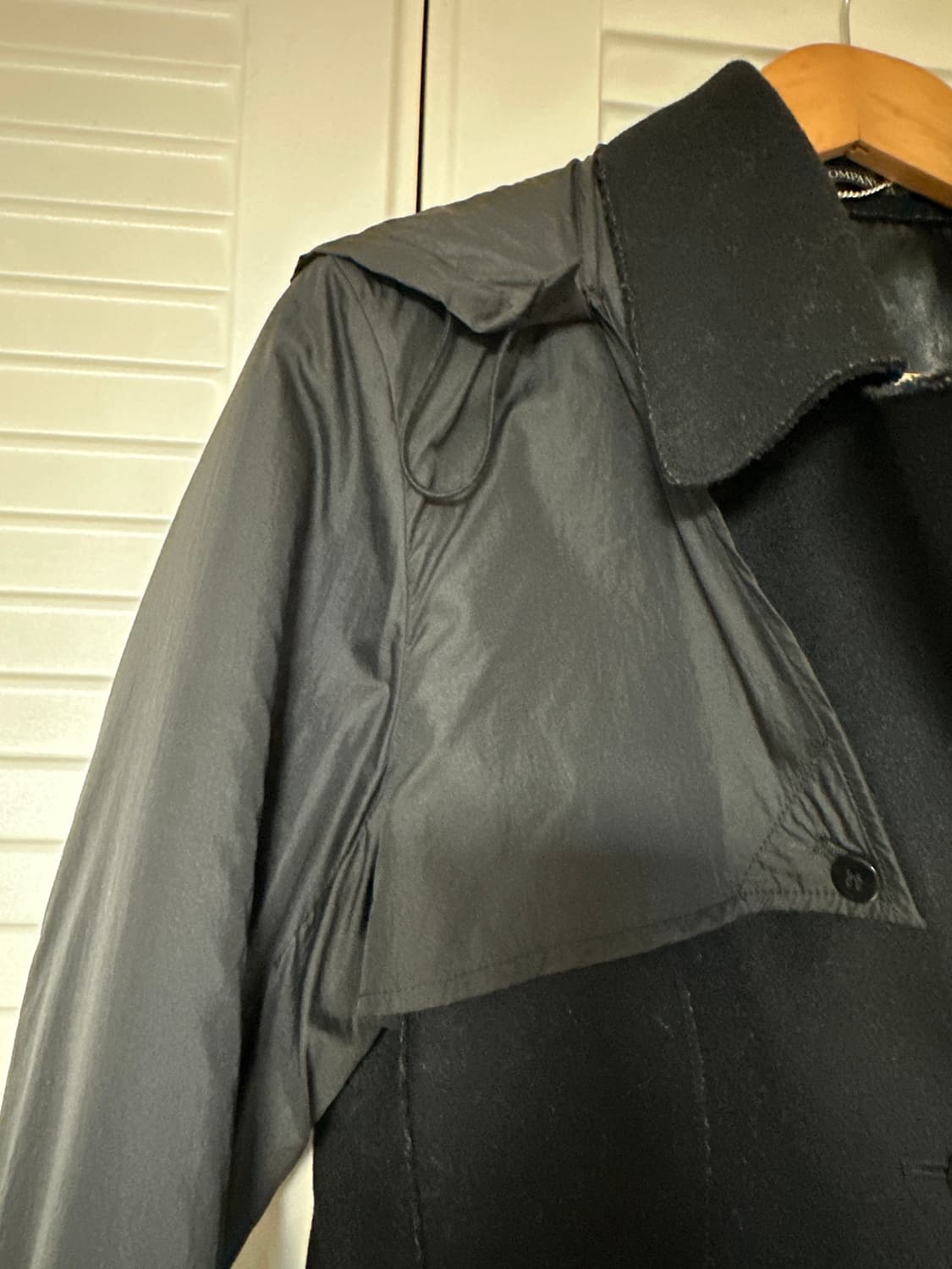 CP컴퍼니 여성 코트 상품이미지5