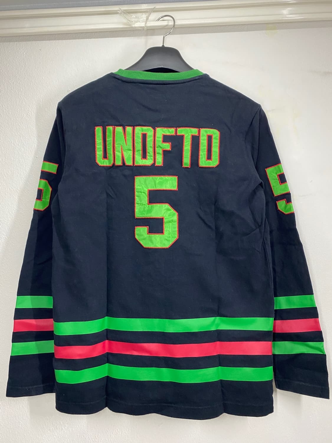 [M] UNDEFEATED BLACK NATIVE JERSEY 상품이미지6