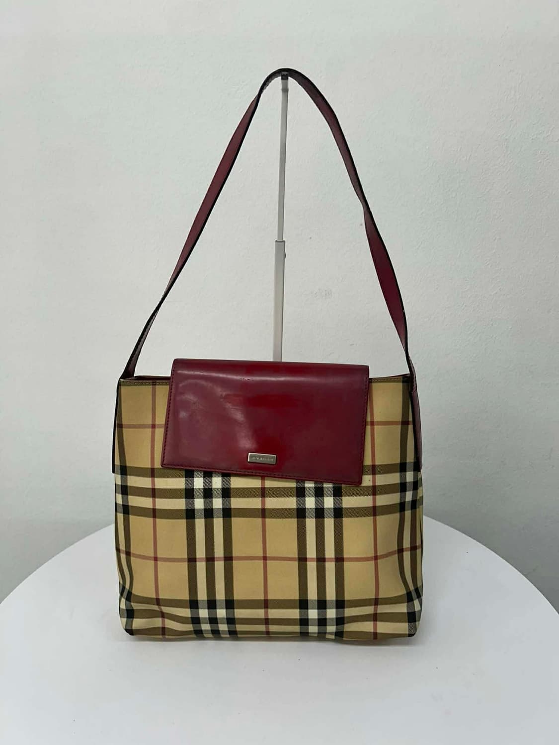 버버리 노바체크 숄더 토트백 상품이미지1