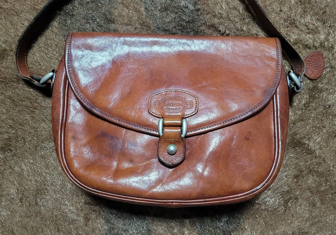 호주 OROTON 빈티지 가죽 핸드백 상품이미지2