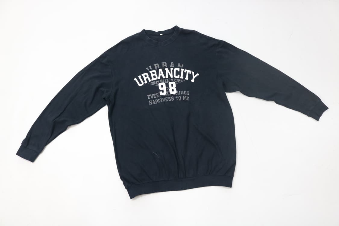 어반시티 URBANCITY 빈티지 넘버링 그래픽 네이비 맨투맨 L 상품이미지2
