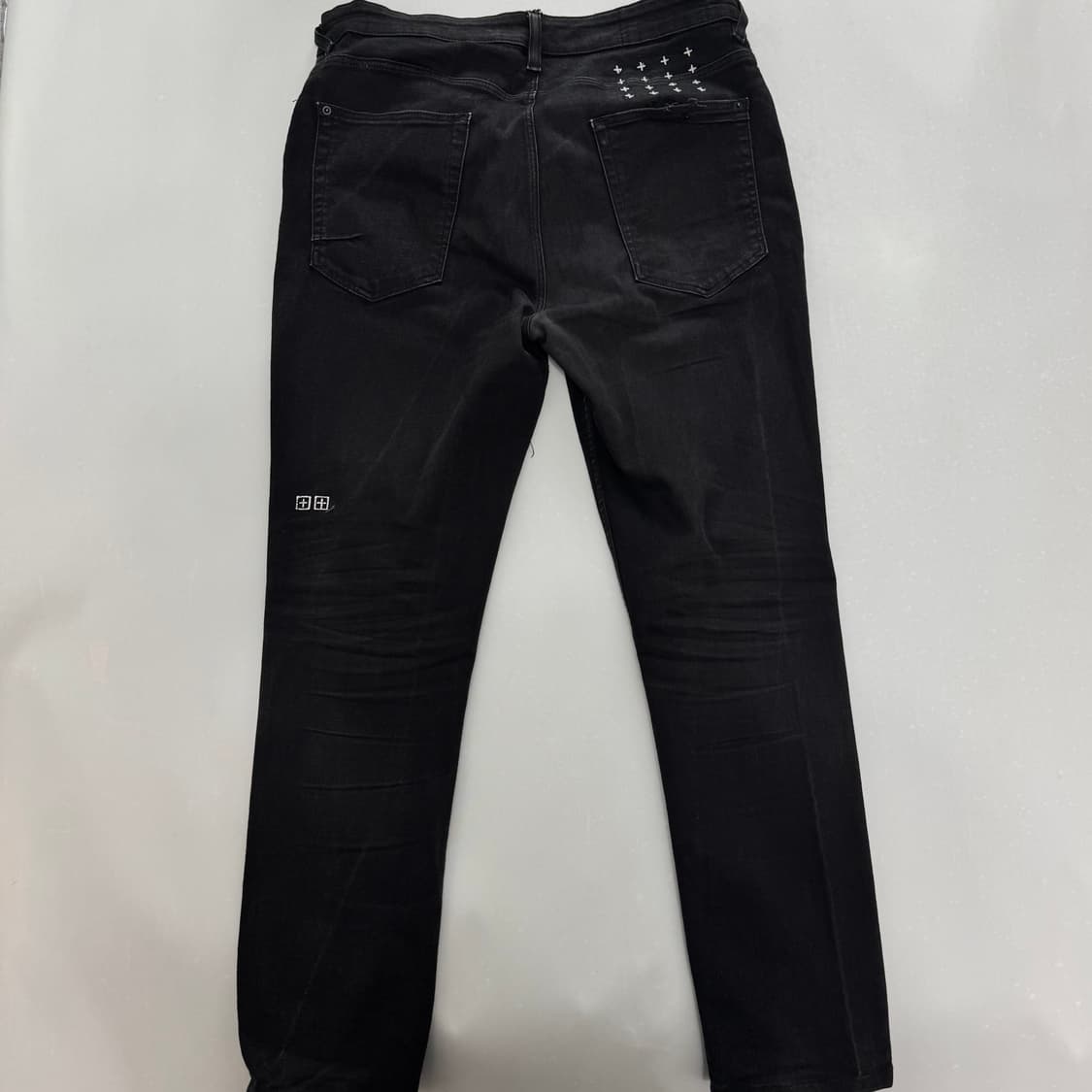 Ksubi 수비 KM50 블랙 진 판매합니다. 상품이미지3