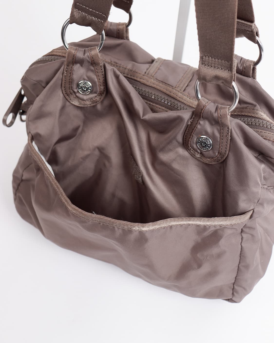 [KIPLING] 토프 브라운 나일론 토트백 상품이미지6