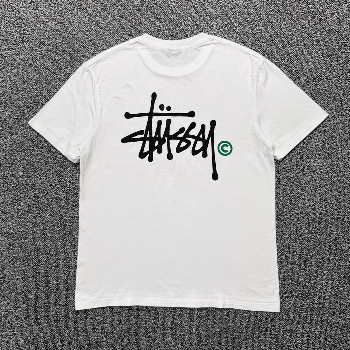 Name : 스투시 시그니처로고 화이트컬러 반팔티 :)  상품이미지1