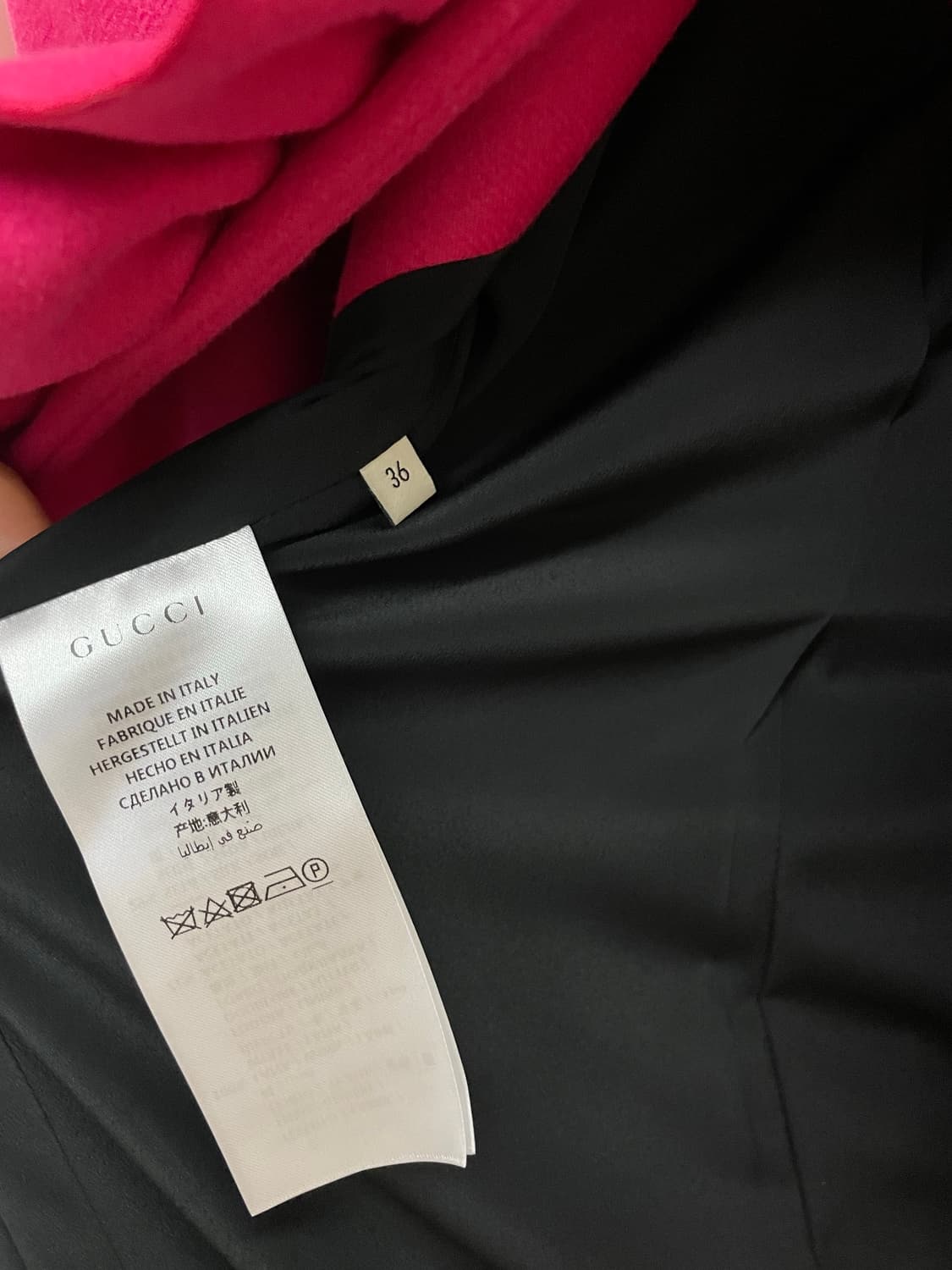 [새상품.정가400이상] GUCCI 러플 디테일 핑크 코트 상품이미지4