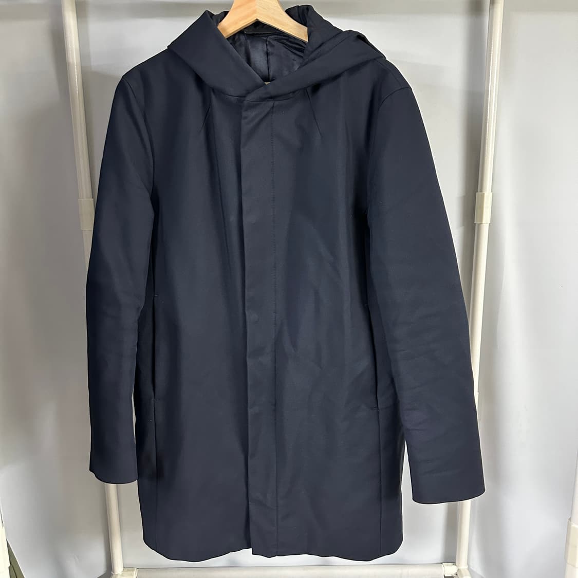 코스 패디드 후드 코트 상품이미지1