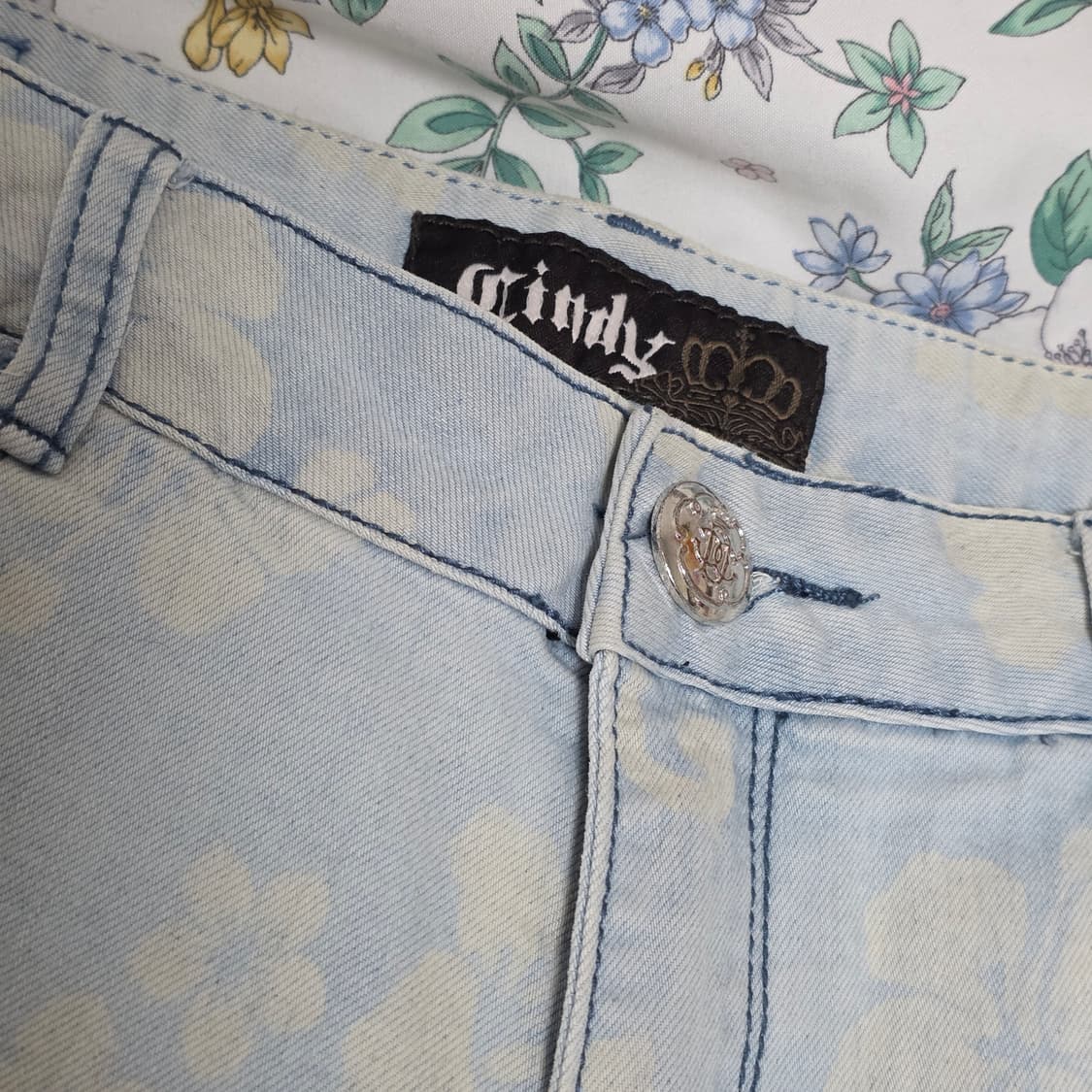2000원 Cindy 신디 빈티지)히비스커스 모리걸 플로럴 고전데님반바지 상품이미지2