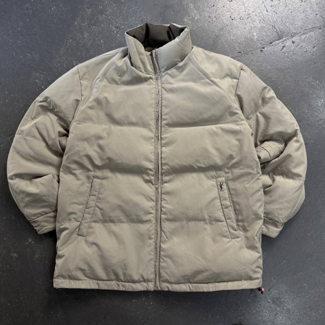 100 입생로랑 리버시블 패딩 상품이미지1