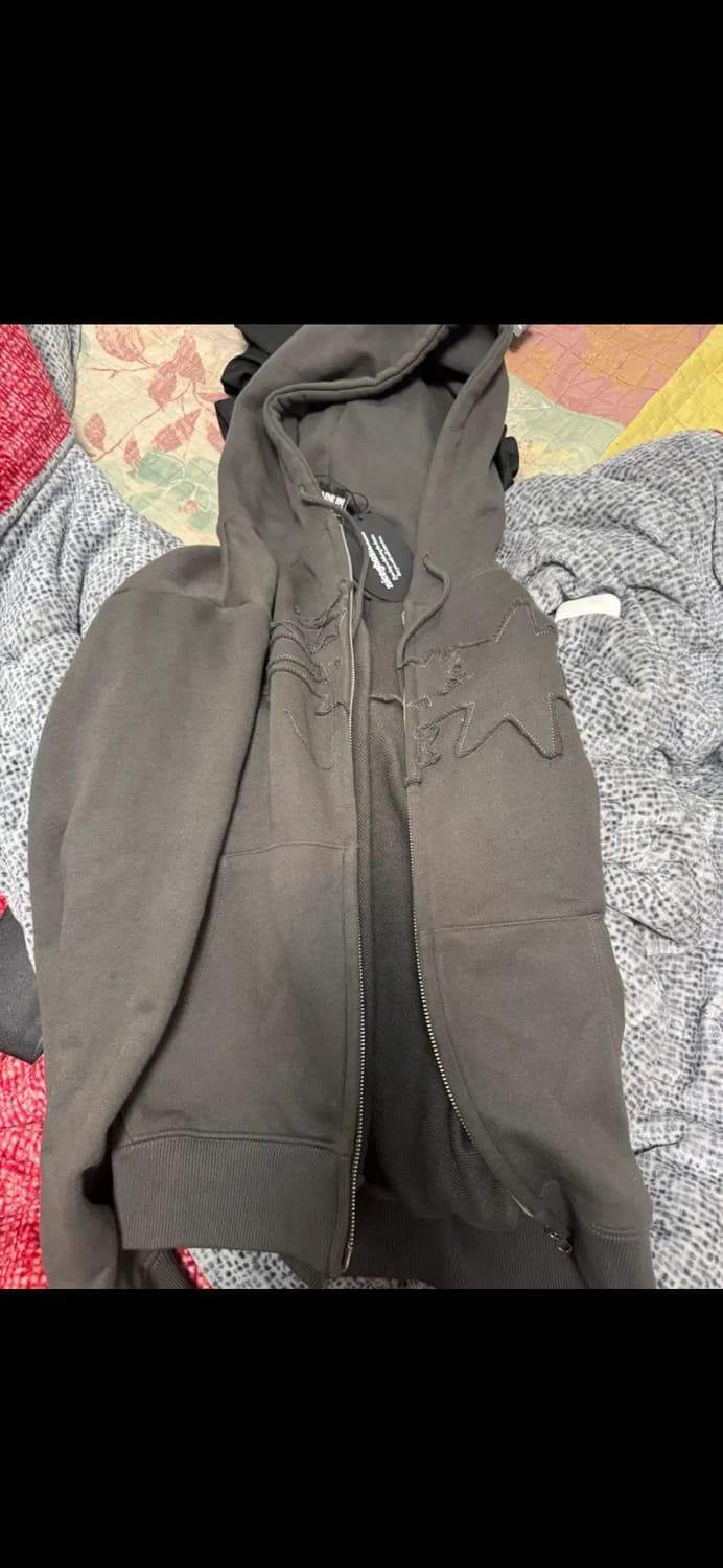 나이스고스트클럽 3스타 로고 후드집업 상품이미지2