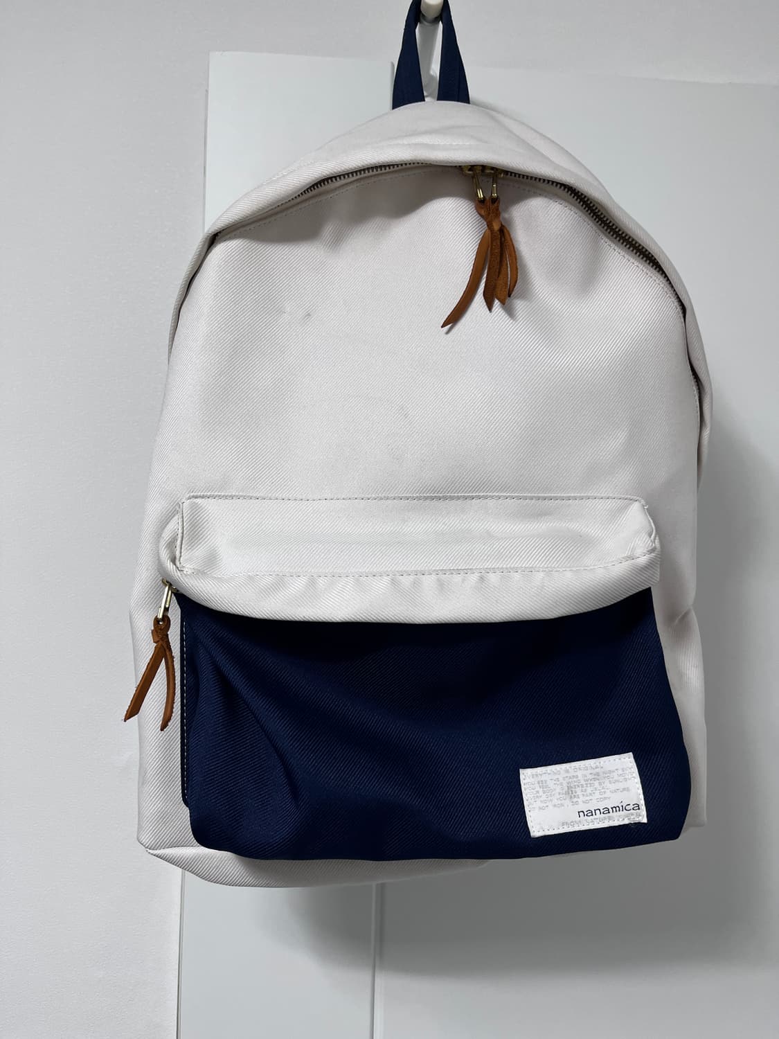 나나미카 백팩 싸게 팝니다! 상품이미지1