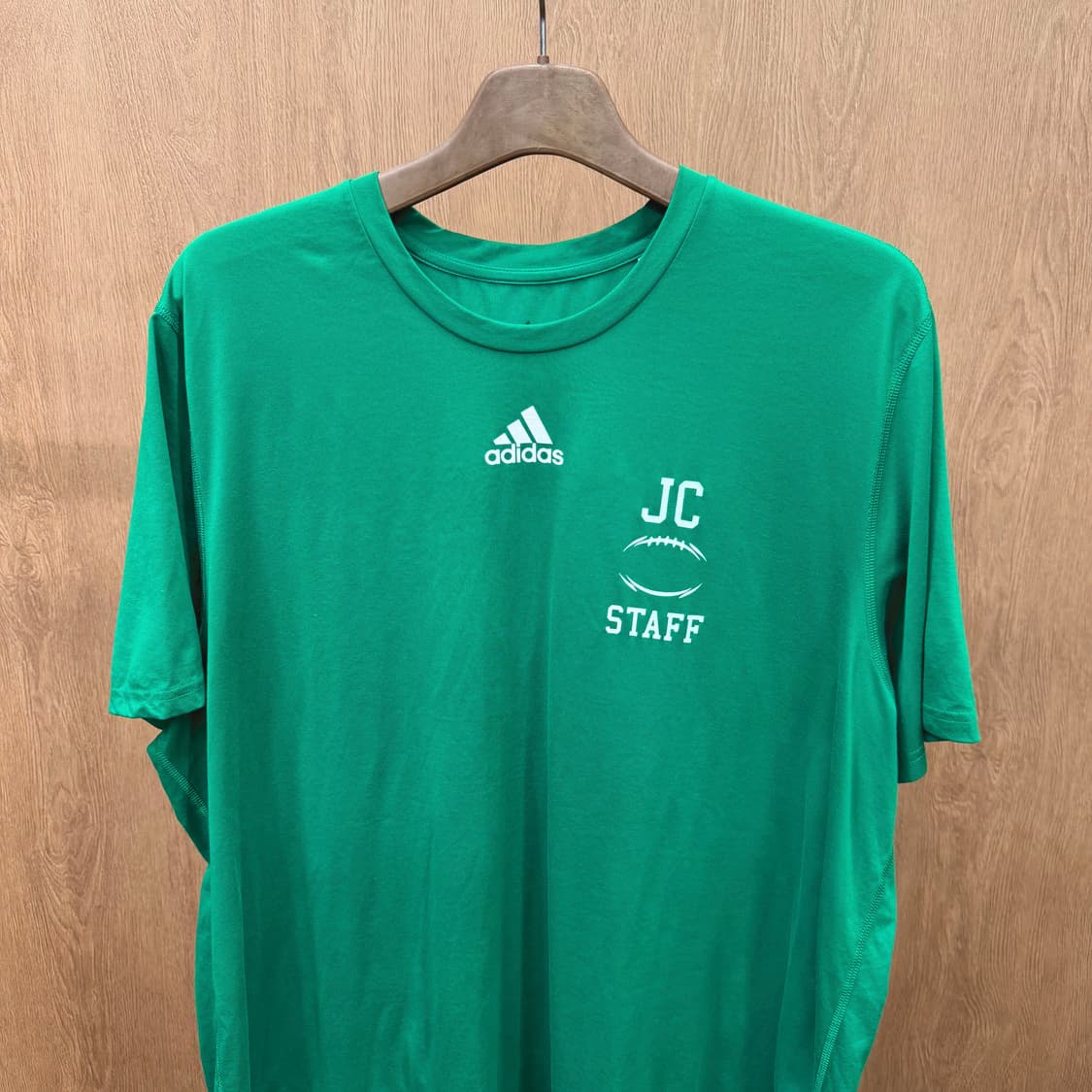 아디다스 반팔 티셔츠 로고 레터링 프린팅 라운드넥 디테일 오버핏 그린 상품이미지4