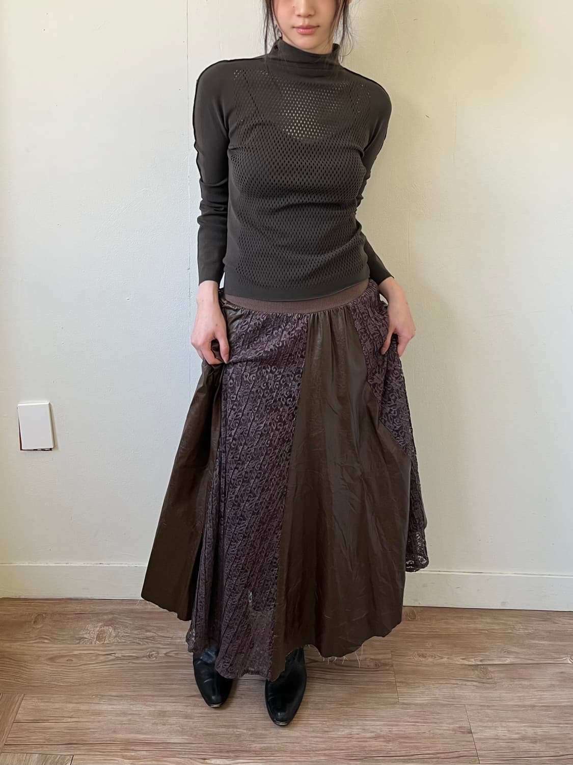 TRUNK 아카이브 올이브 터틀넥 상품이미지3