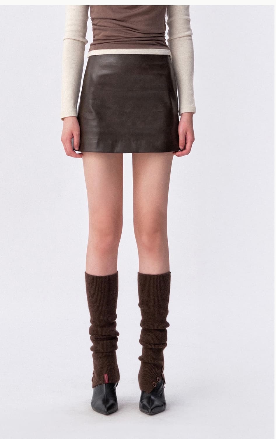 아비에무아 레더 로고 포인트 미니 스커트 상품이미지1