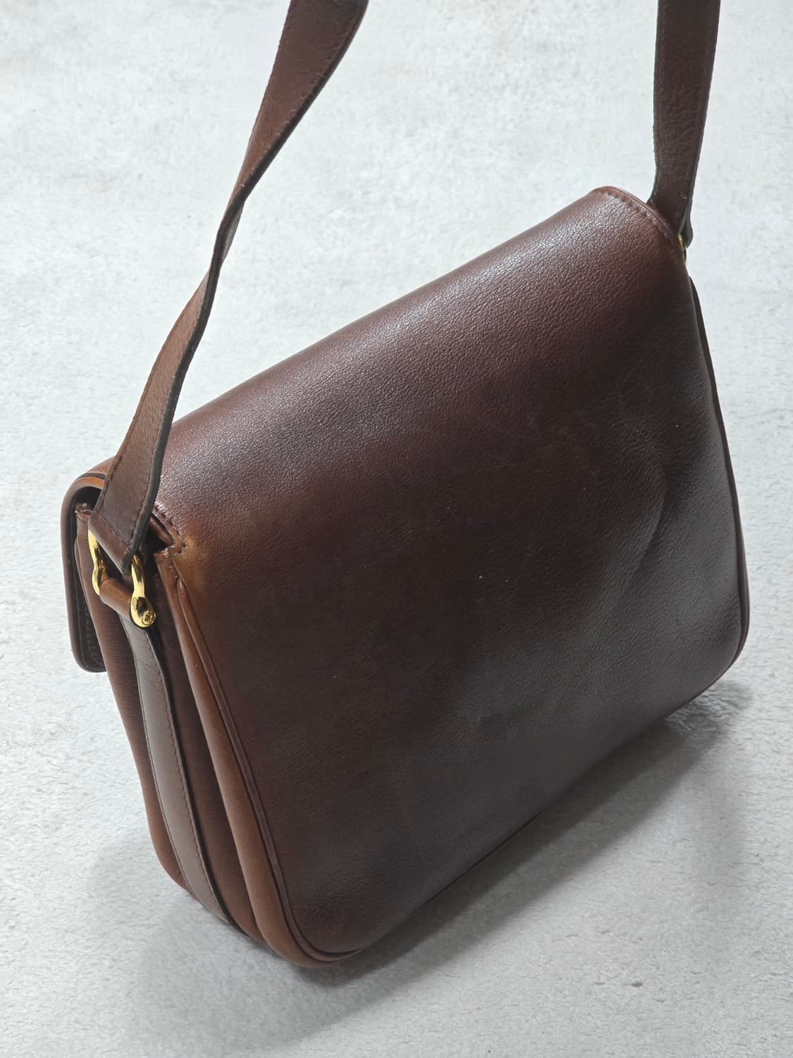 Celine 셀린느 브라운 레더 크로스백  상품이미지7
