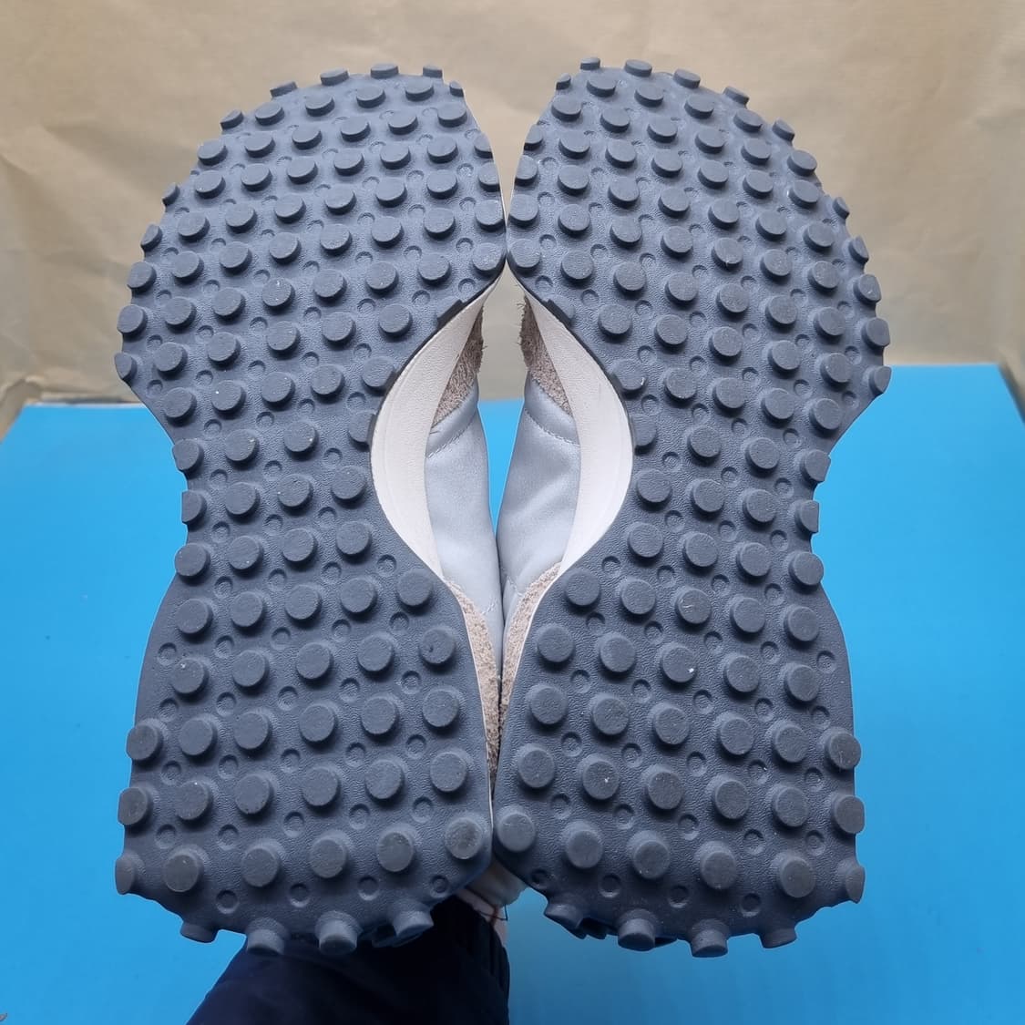 뉴발란스327. 여성운동화235  상품이미지3