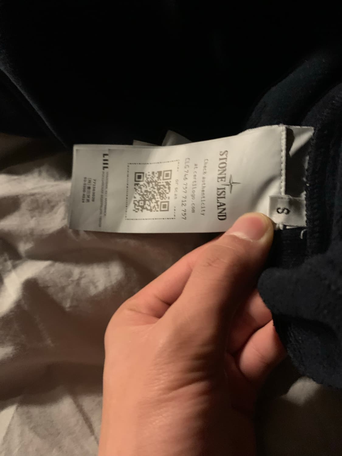 스톤아일랜드 맨투맨 네이비 상품이미지4