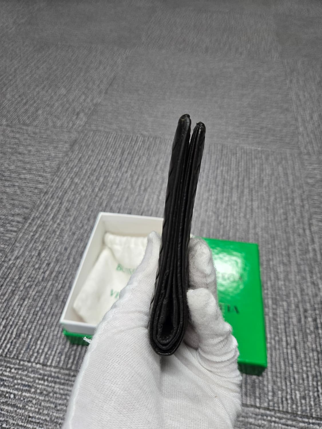 [특가][정품] 보테가베네타 반지갑 상품이미지3