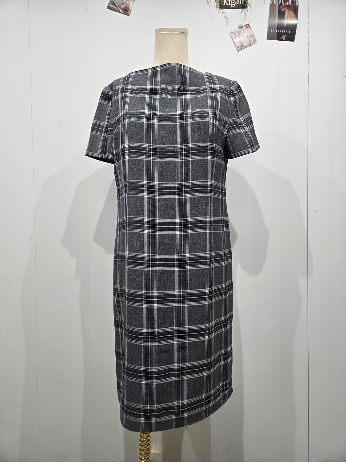 꾸레쥬 체크 패턴 반팔 원피스 그레이 상품이미지1