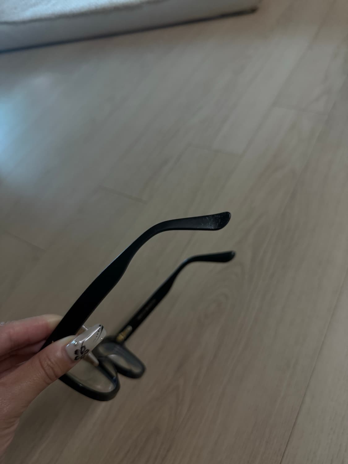 젠틀몬스터 상품이미지2