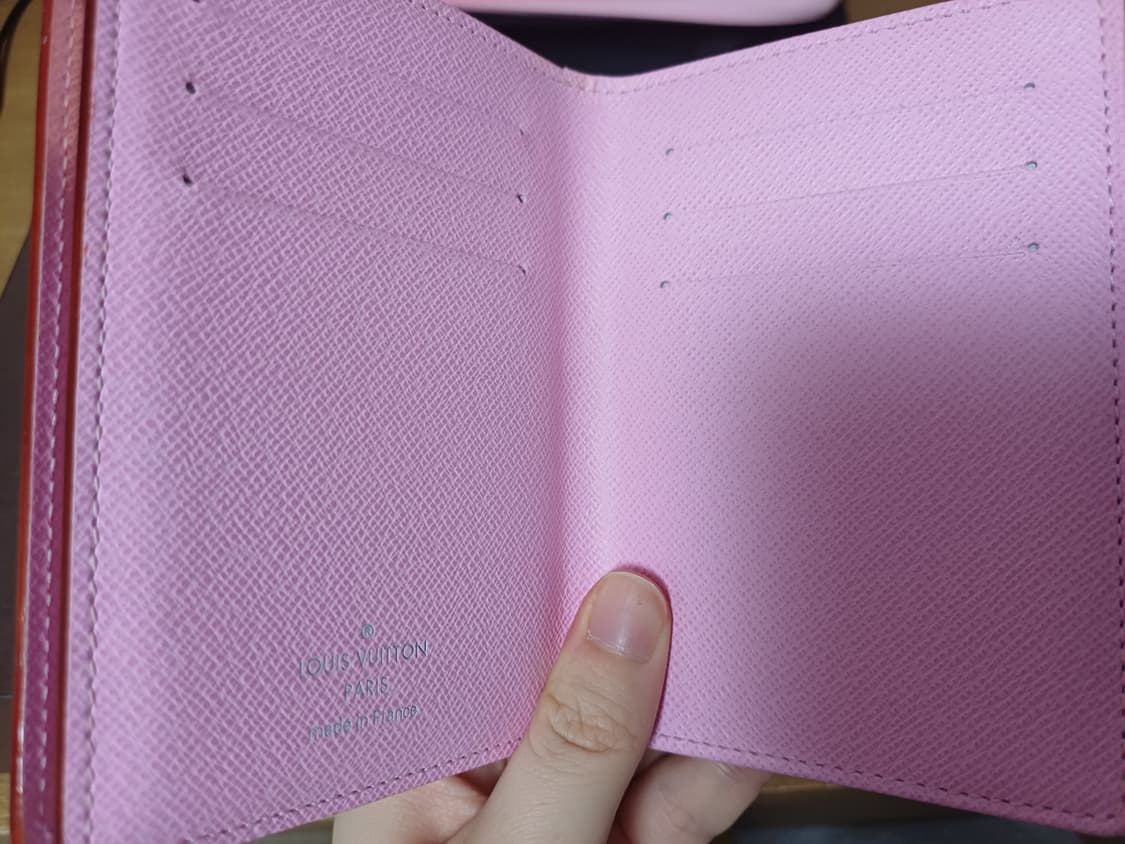 (정품 거의새거)루이비통 무라카미 타카시 멀티컬러 지갑 상품이미지2